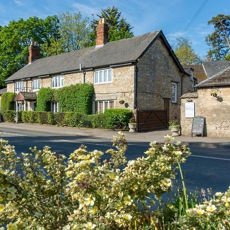 Jersey Arms Hotel Bicester Extérieur photo