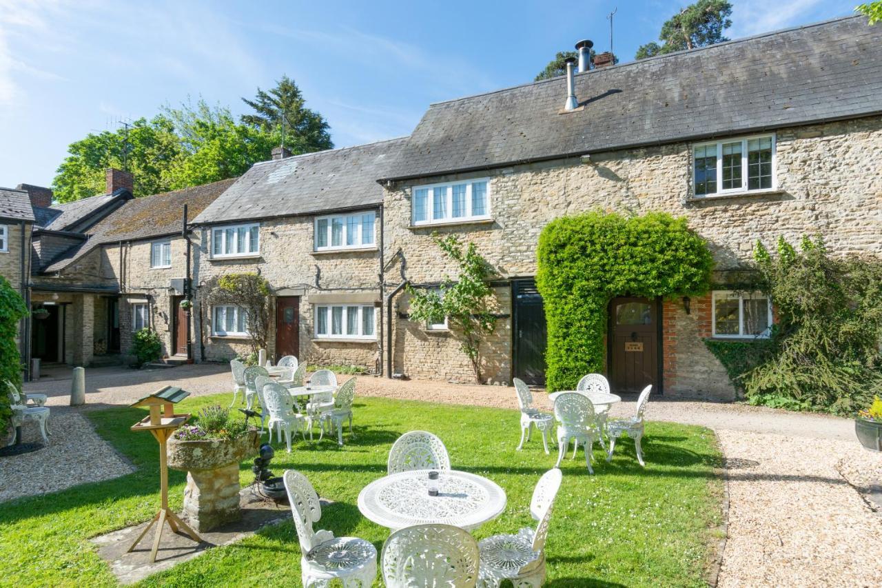 Jersey Arms Hotel Bicester Extérieur photo
