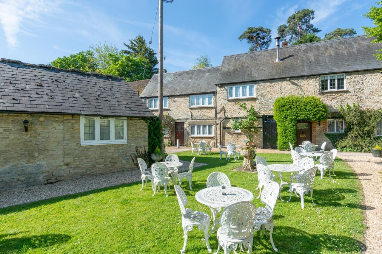 Jersey Arms Hotel Bicester Extérieur photo
