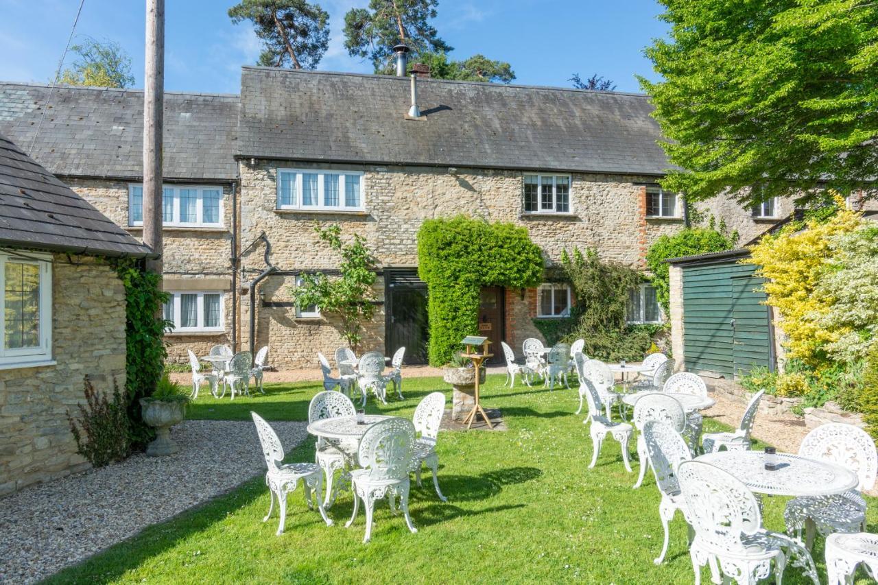 Jersey Arms Hotel Bicester Extérieur photo