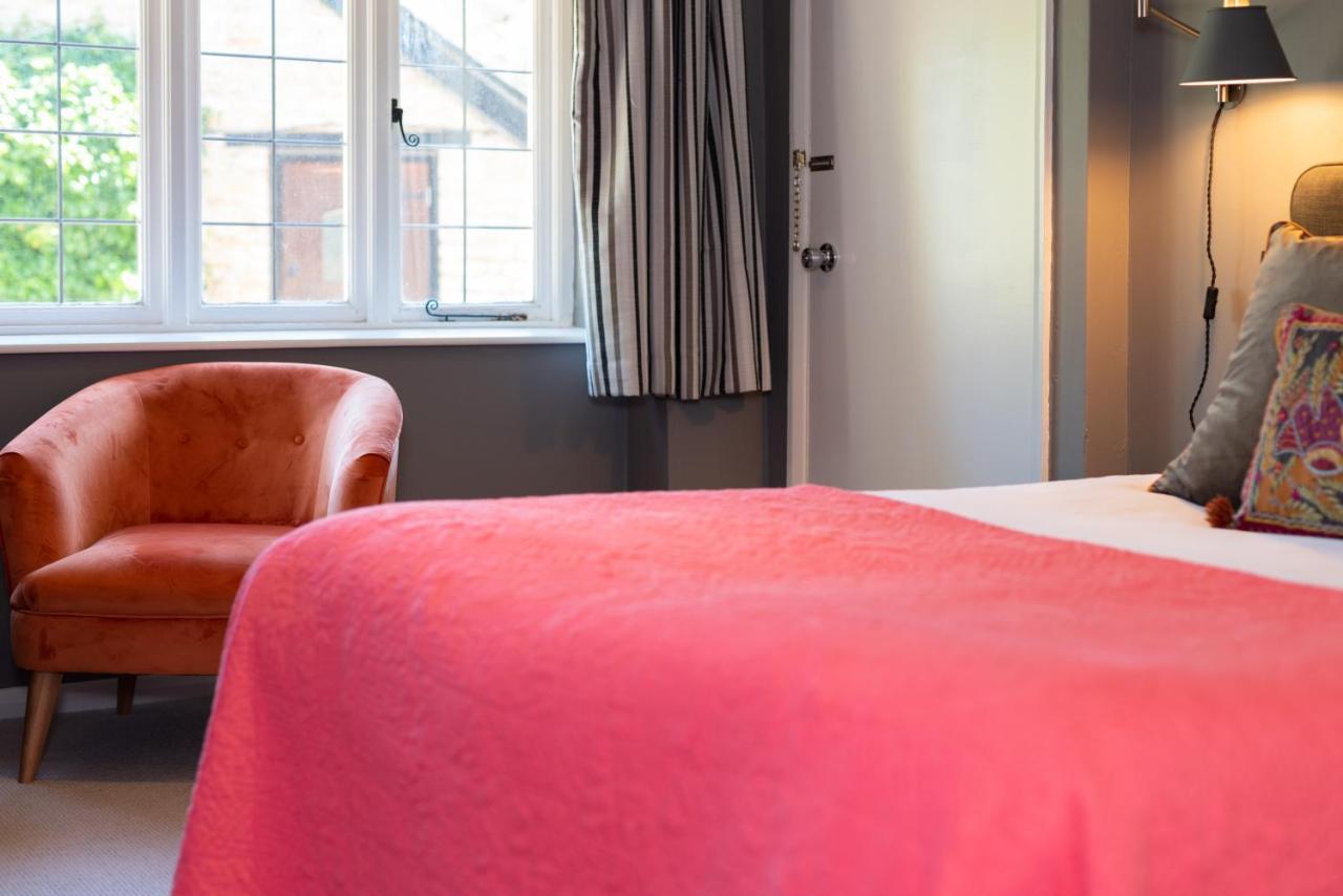 Jersey Arms Hotel Bicester Extérieur photo