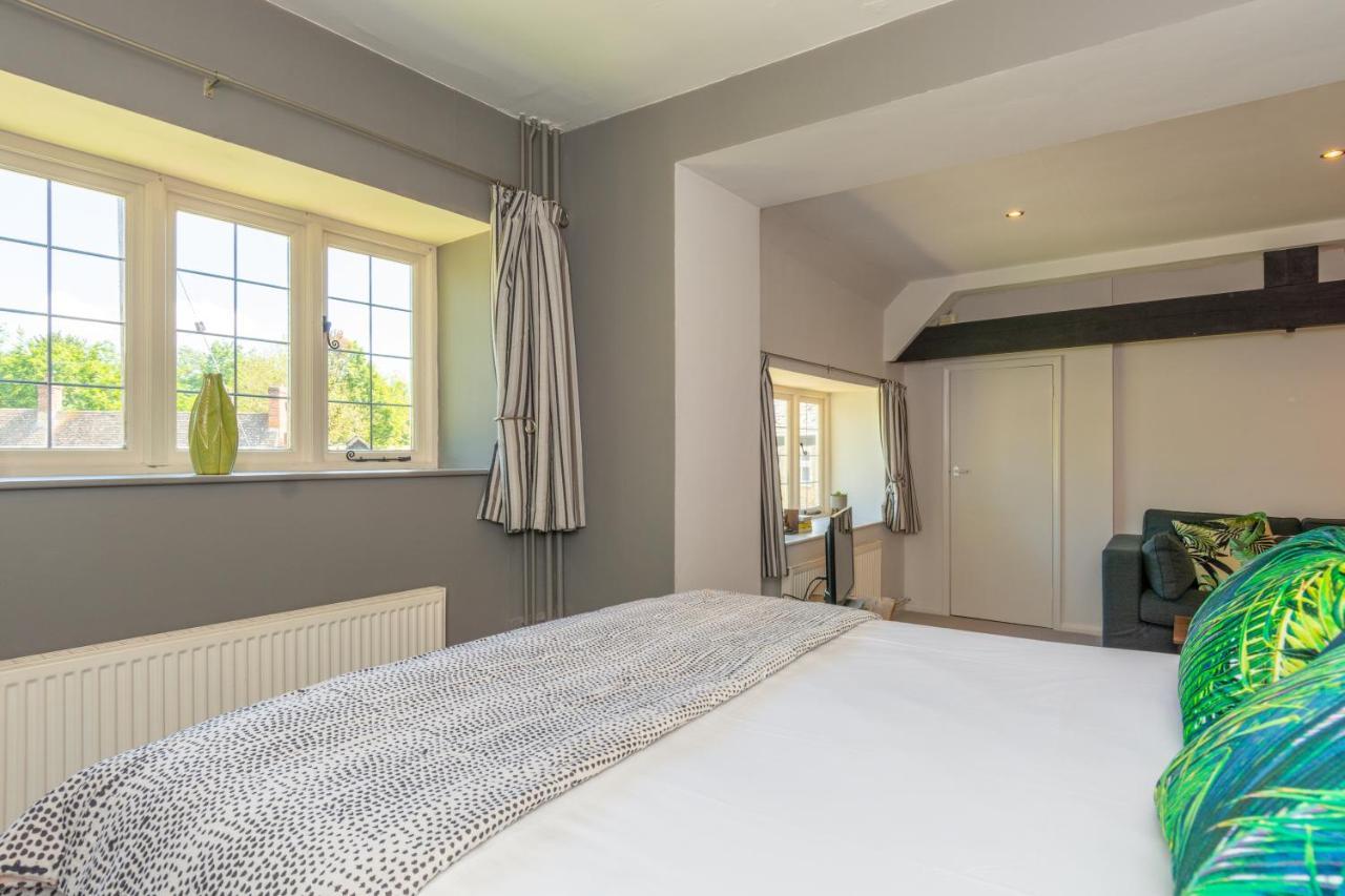 Jersey Arms Hotel Bicester Extérieur photo