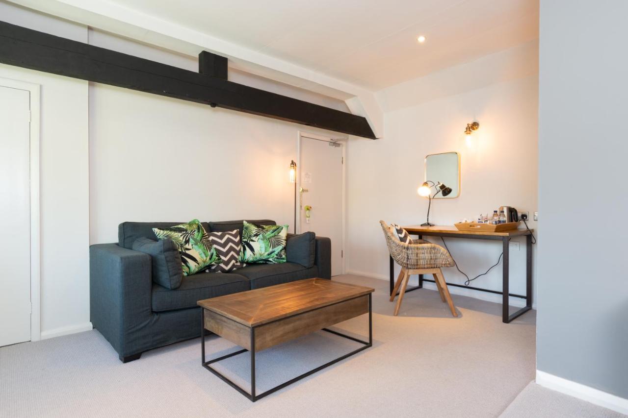 Jersey Arms Hotel Bicester Extérieur photo