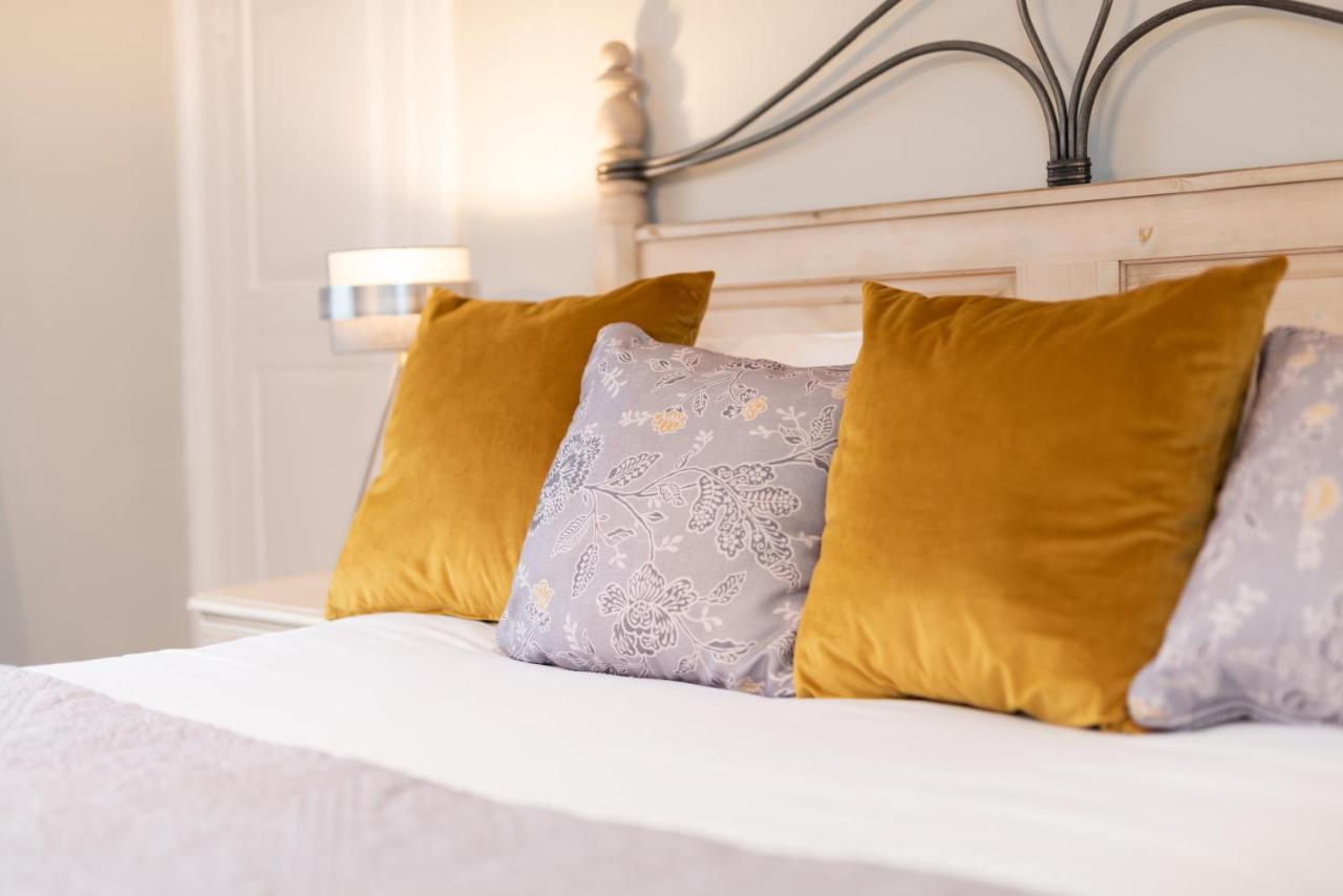 Jersey Arms Hotel Bicester Extérieur photo