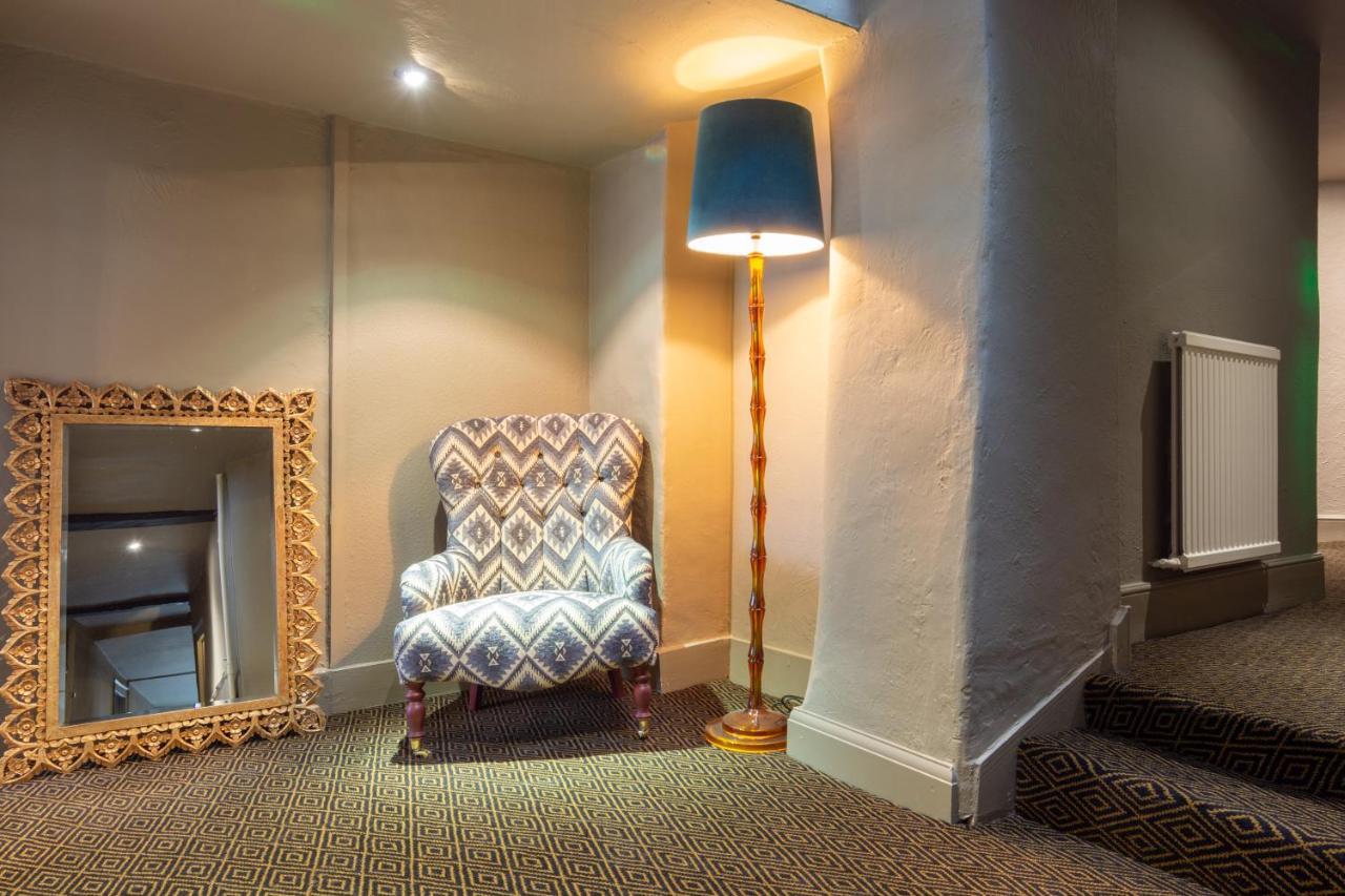Jersey Arms Hotel Bicester Extérieur photo